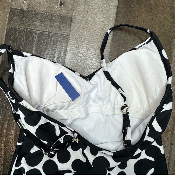 NWT Marimeeko for Target One Piece Swim Medium - Picture 9 of 13